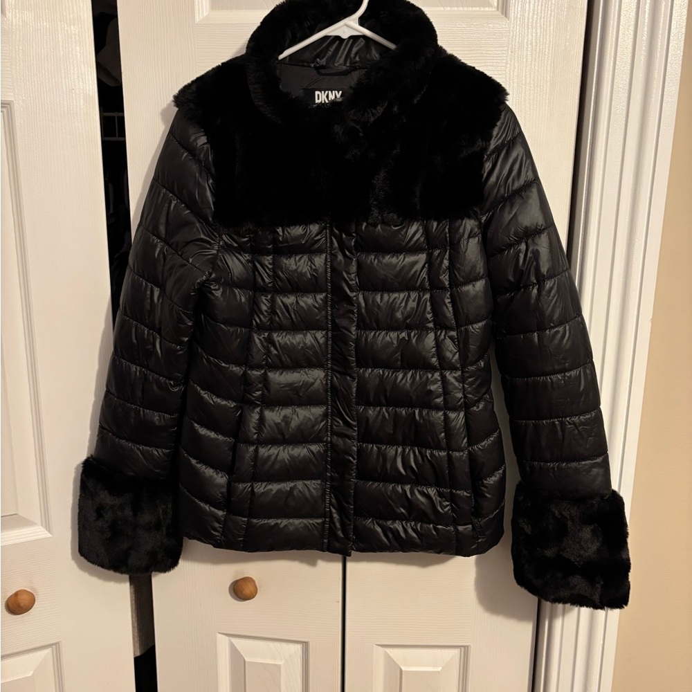 DKNY Women's Black Puffer Jacket